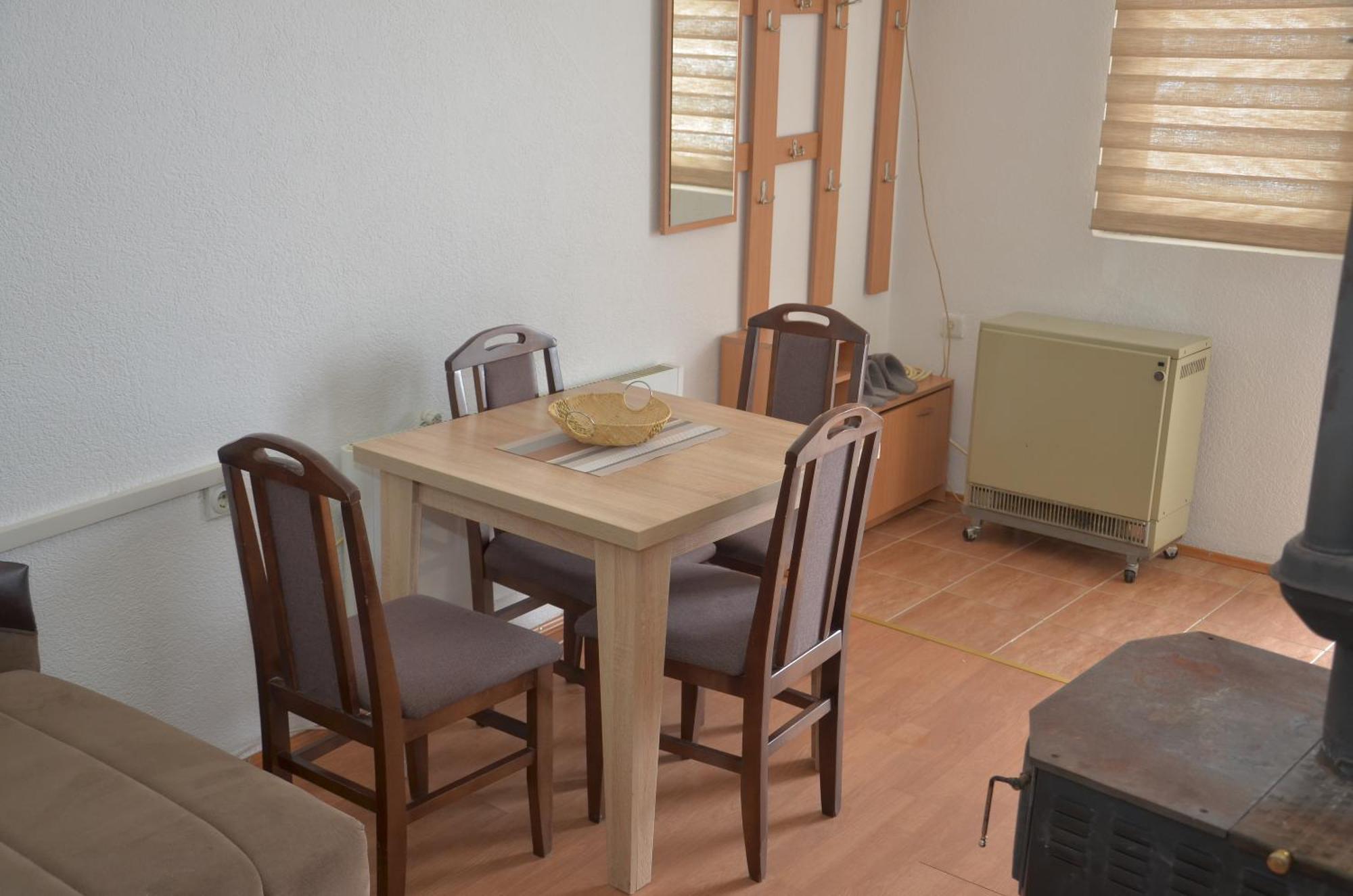 Vikendica Ceperkovic #1 Villa Kopaonik Bilik gambar